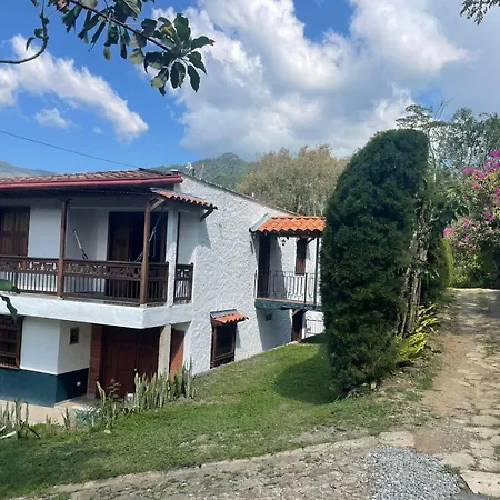 Apartamento Cerca A Charco Corazon Jardín Exterior foto